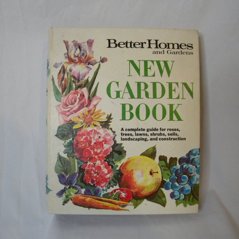 Better Homes and Gardens 1968 Vintage New Garden Book 5 Ring Binder Rose